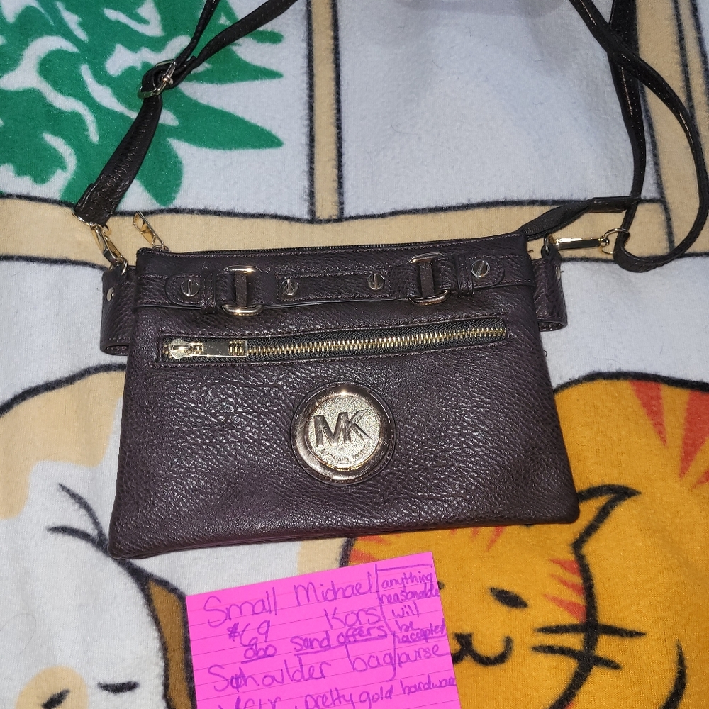 Michael kors small shoulder purse/ bag replica.....
